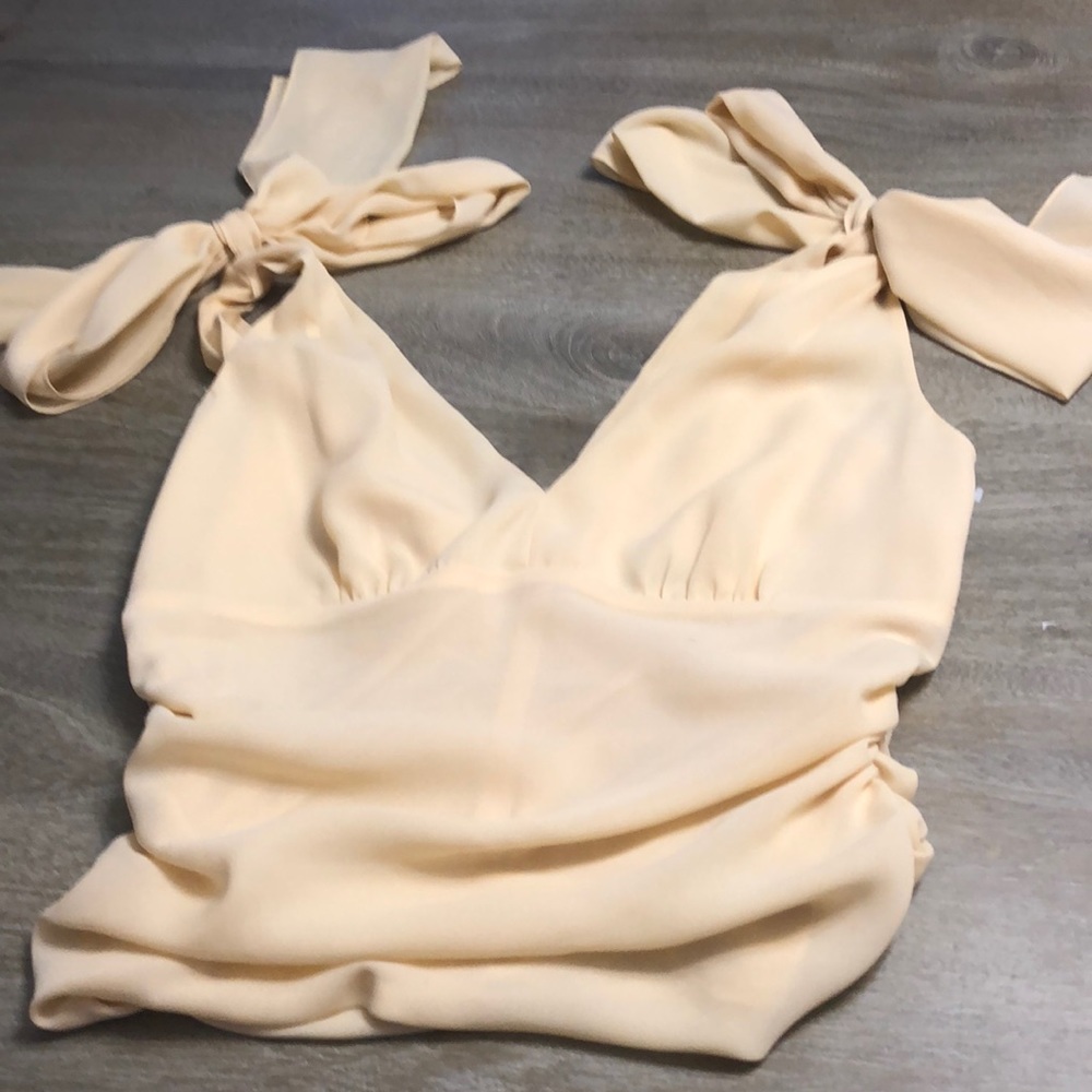 Magaschoni blouse with bows on sleeves
